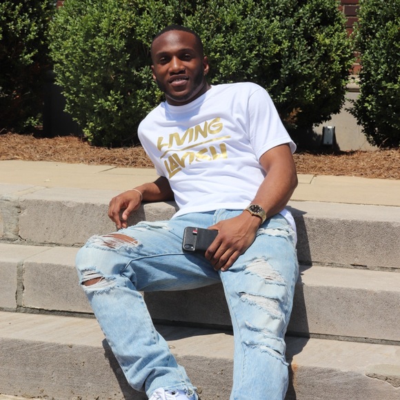 Meet your posher, Tyshon - Picture 2 of 4